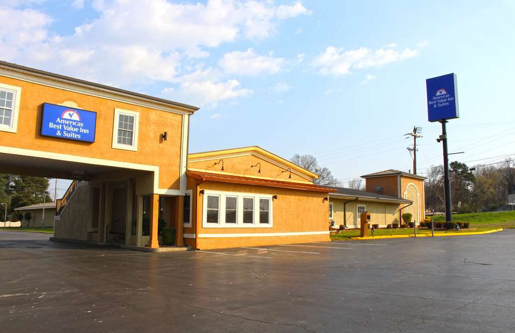Lake View Inn & Suites Killen エクステリア 写真